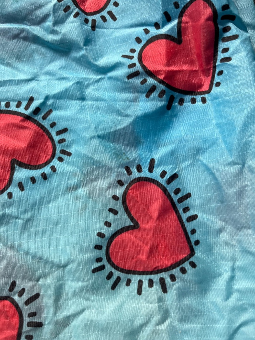 Keith Haring heart print Baggu - blue with hearts - Picture 6 of 8